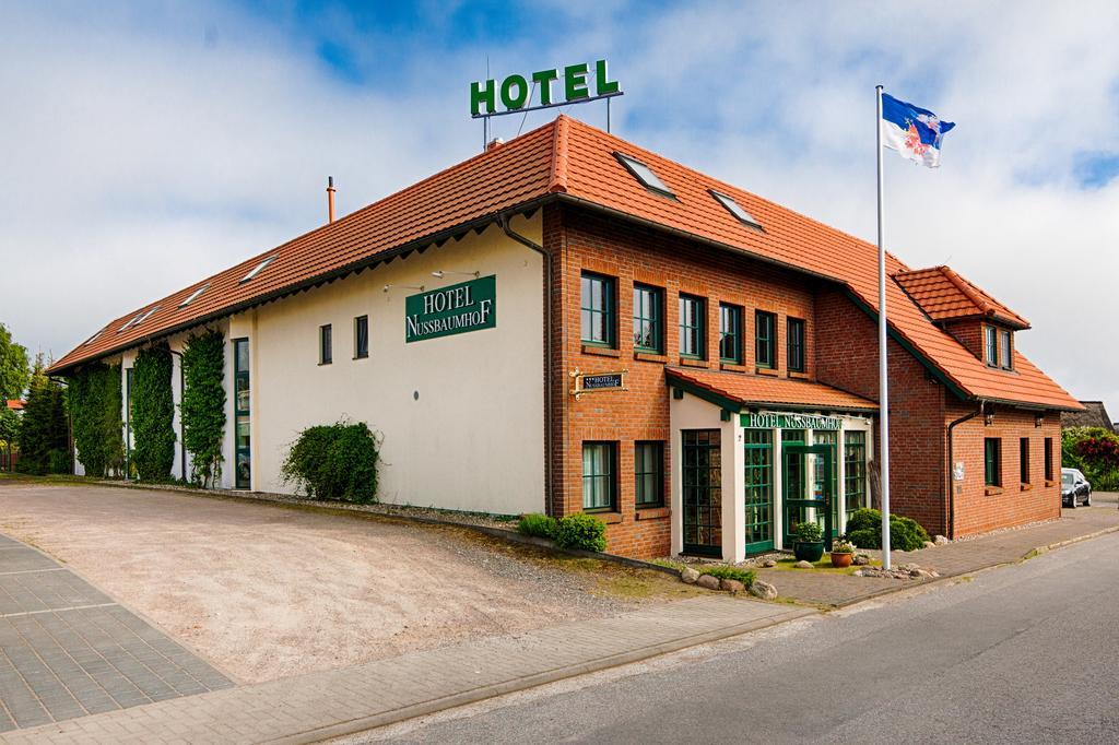 Hotel Garni Nussbaumhof Иккериц Экстерьер фото